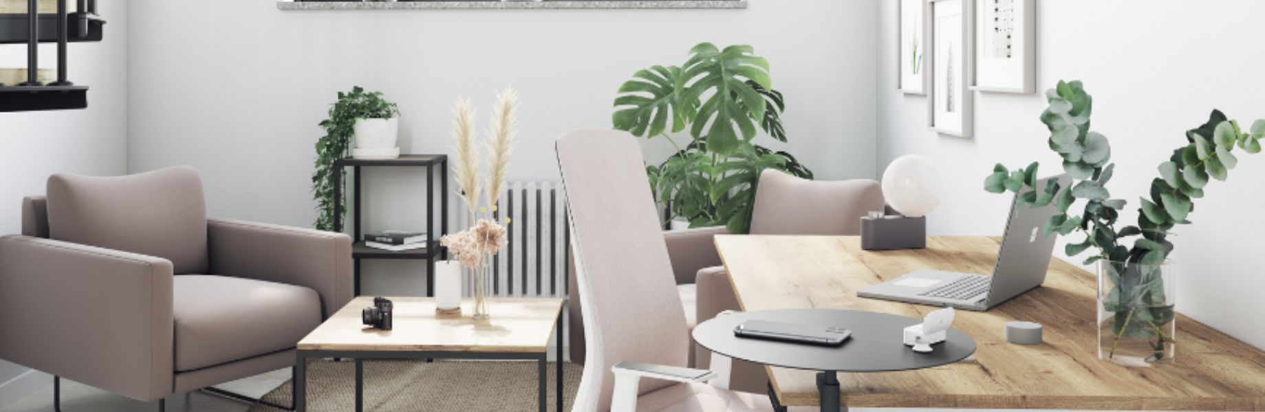 Modernes Büro mit hellen Möbeln, Holztisch und Pflanzen.