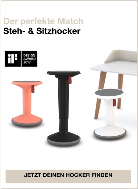 Drei Steh- und Sitzhocker in verschiedenen Farben (schwarz, weiß, rosa) mit dem Hinweis auf einen Designpreis.