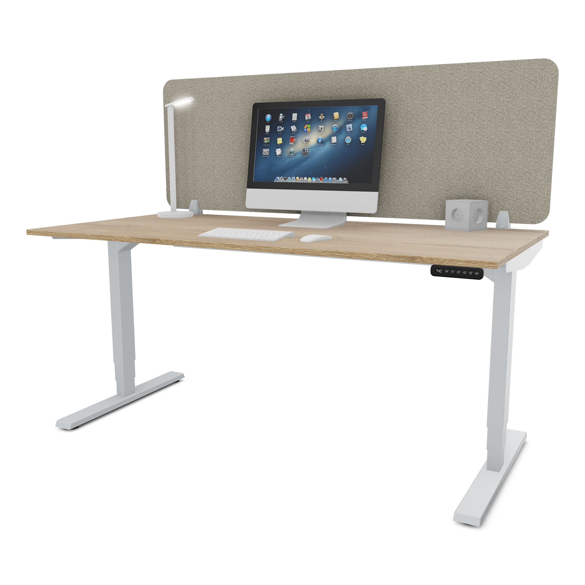 Elektrisch höhenverstellbarer Schreibtisch mit weißem Gestell, Holzplatte und Sichtschutz für ergonomisches Arbeiten